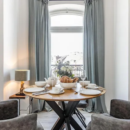 Apartment Exklusives Turmkoje Im Herzen Westerlands *