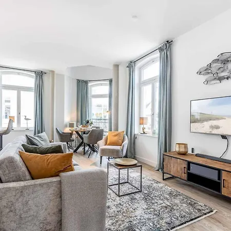 Apartment Exklusives Turmkoje Im Herzen Westerlands *